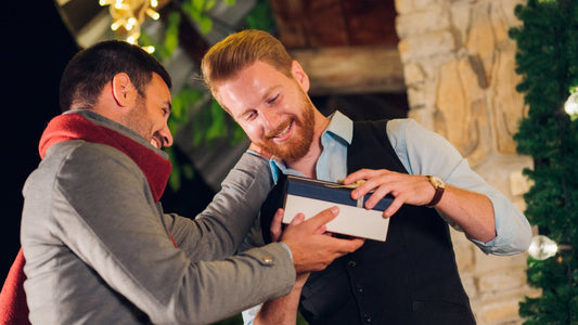 thoughtful-gifts-for-men