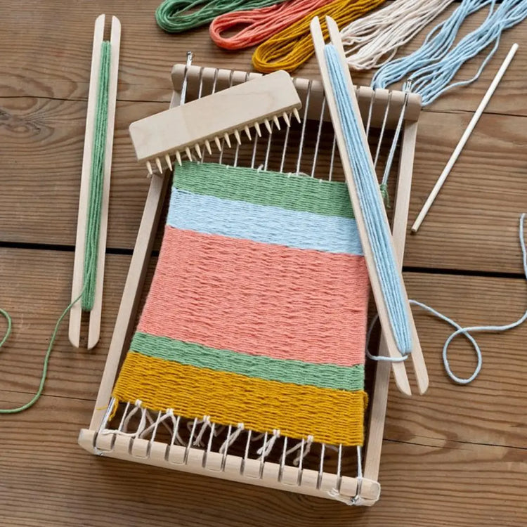 Wooden-weaving-loom-set