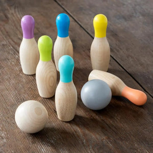 Wooden-skittles-set 